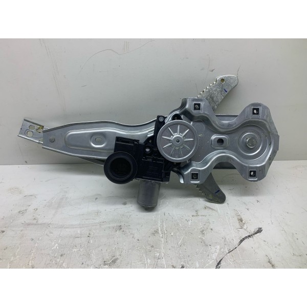 Máquina Vidro Tras/direito Nissan Kicks Exclusive 2022