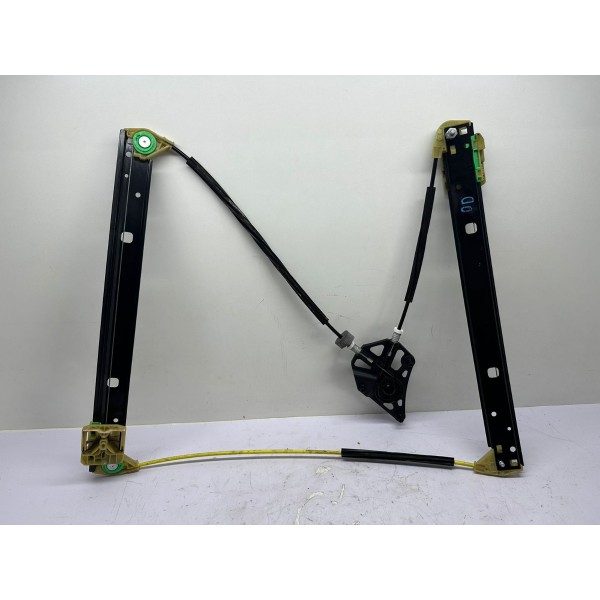Maquina De Vidro Dianteiro Direito Audi Q3 2014 4695