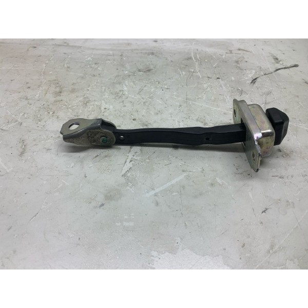 Limitador Porta Tras/direita Nissan Kicks Exclusive 2022