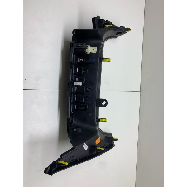 Acendedor Tomada Toyota Hilux Srx 2022