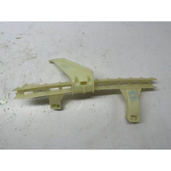 Guia Do Vidro Traseiro Esquerdo Audi Q3 2014 8u0839067 4688