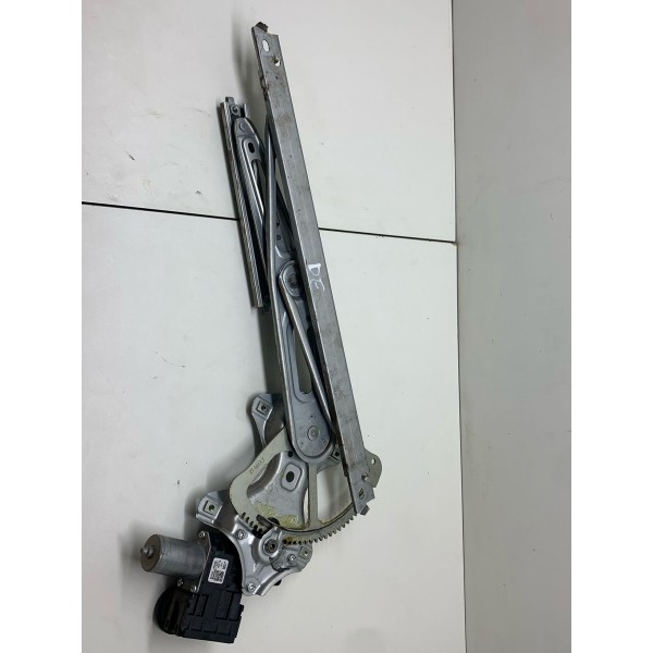 Máquina Vidro Dian/esquerdo Toyota Hilux Srx 2022