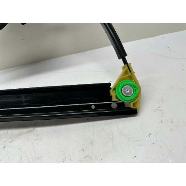 Maquina De Vidro Traseiro Esquerdo Audi Q3 2014 4684