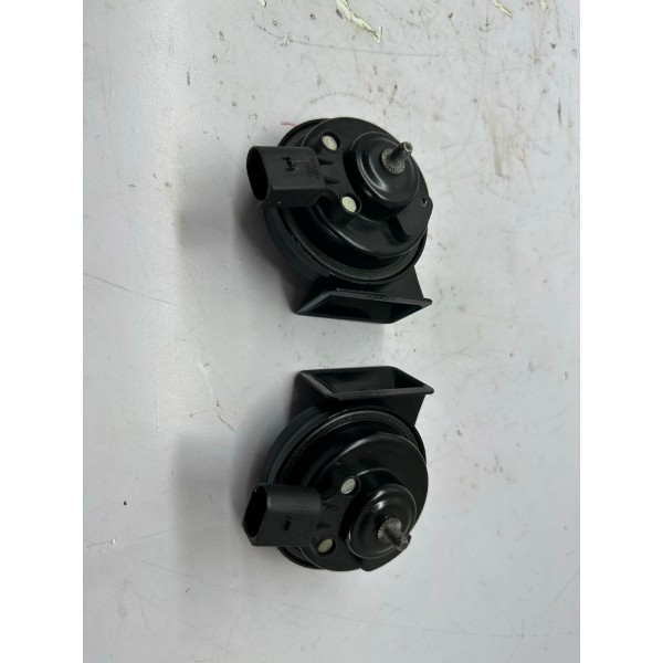 Par De Buzina Sonora Audi Q3 2014 4679