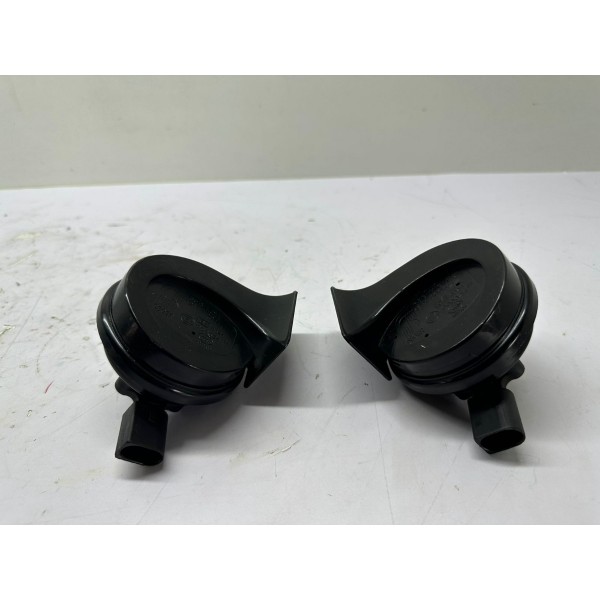 Par De Buzina Sonora Audi Q3 2014 4679