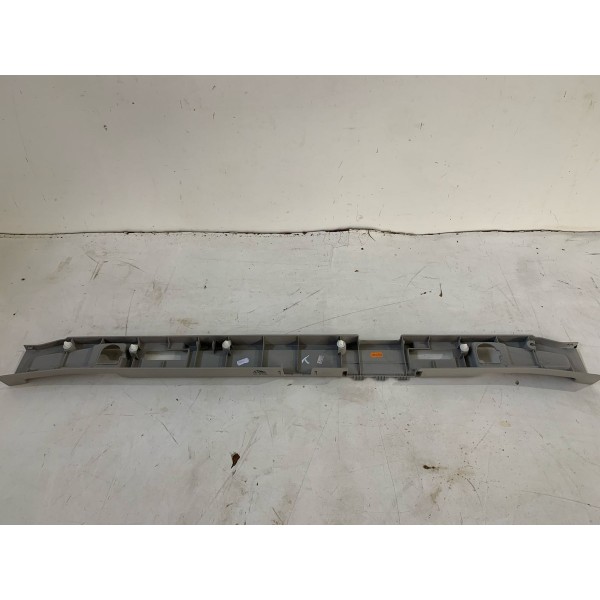 Acabamento Superior Traseiro Toyota Hilux Srx 2022