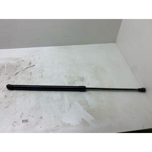 Par Amortecedor Tampa Traseira Nissan Kicks Exclusive 2022