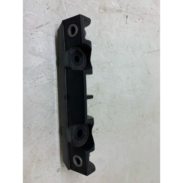 Suporte Rack Teto Direito Nissan Kicks Exclusive 2022 Preto