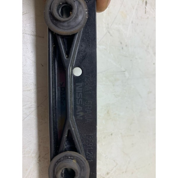 Suporte Rack Teto Esquerdo Nissan Kicks Exclusive 2022 Preto