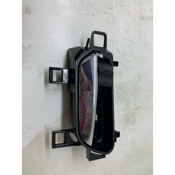 Maçaneta Interna Nissan Kicks Exclusive Diant Esq 2022 Dianteira/traseira