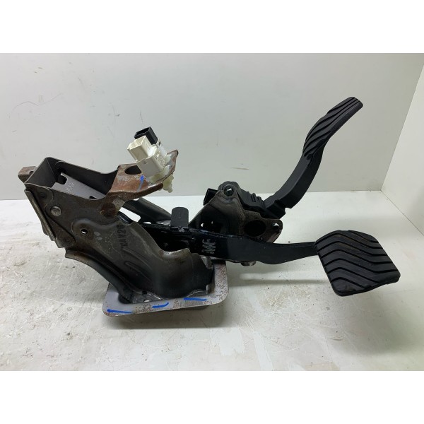 Pedaleira Nissan Kicks Exclusive 2022