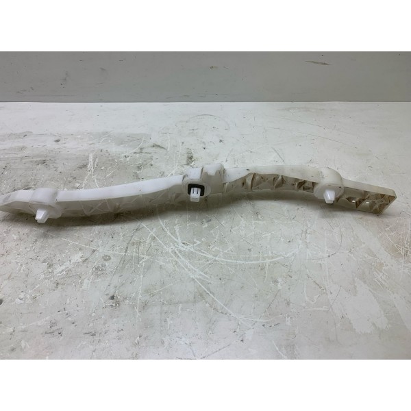 Guia Parachoque Tras/direito Nissan Kicks Exclusive 2022