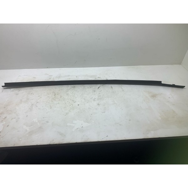 Pestana Externa Nissan Kicks Exclusive 2022 Preto