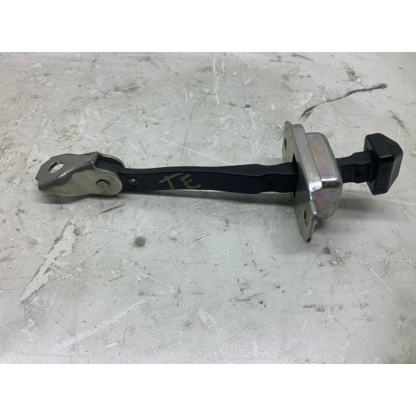 Limitador Porta Tras/esquerda Nissan Kicks Exclusive 2022 Traseira