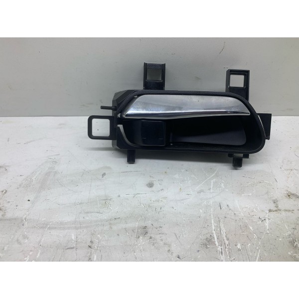 Maçaneta Interna Dian/direita Nissan Kicks Exclusive 2022 Dianteira