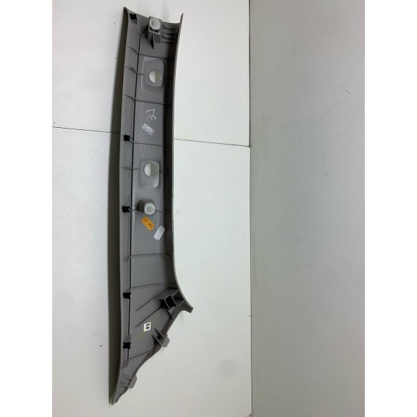 Acabamento Coluna Parabrisa Dian/esq Toyota Hilux Srx 2022