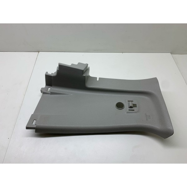 Acabamento Coluna Superior Tras/esq Toyota Hilux Srx 2022