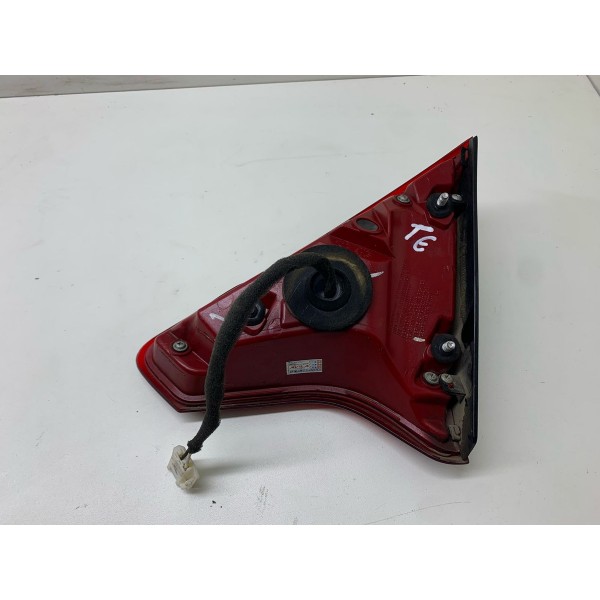 Lanterna Tampa Tras/esquerda Jac T50 2022 Esquerdo Vermelho