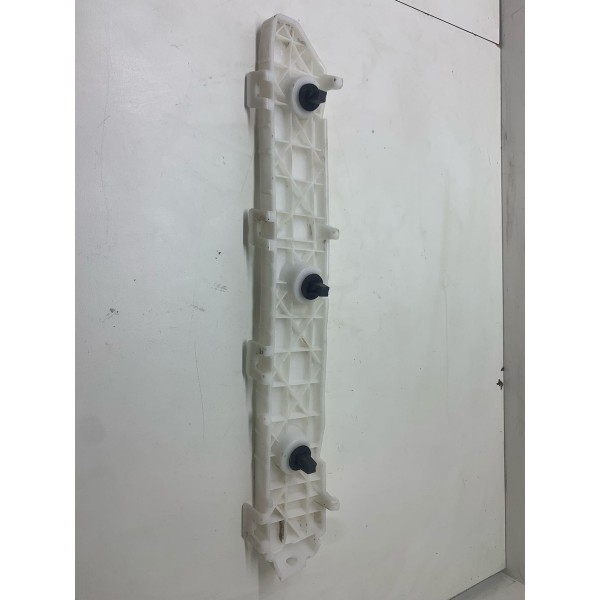 Guia Do Parachoque Jac T50 2022 Esquerdo