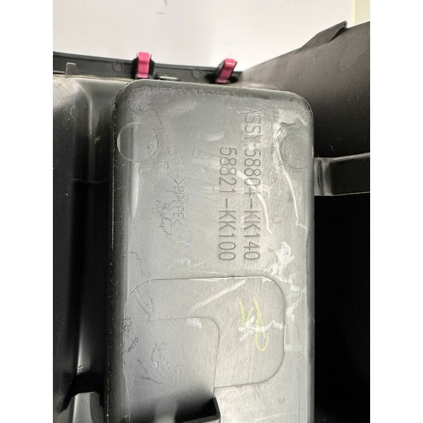 Console Central ( Com Detalhe ) - Toyota Hilux 2020