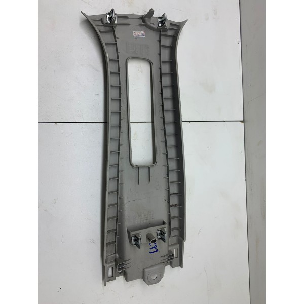 Acabamento Coluna Interna Le Ford Ka 2020