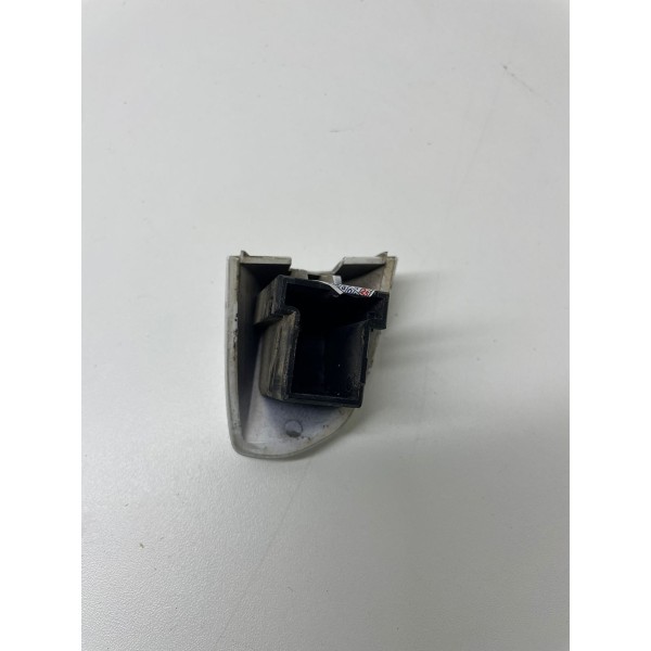 Prolongador Maçaneta Tras/esquerda Volkswagen Nivus 2022 Traseira