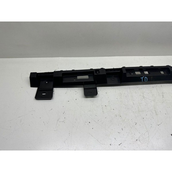 Suporte Central Para Choque Traseiro Cruze Lt 2017 3591