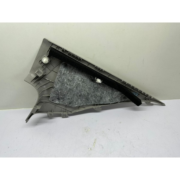 Moldura Coluna Tras/esquerda Kia Cerato 2014 85850a7000 4951