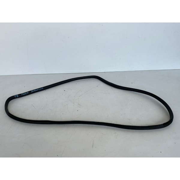 Borracha De Porta Traseira Esquerda Kia Cerato 2014 4943