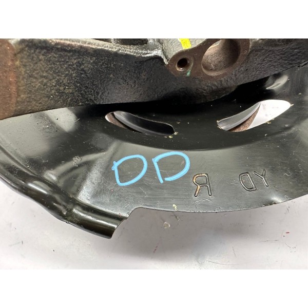 Montante De Roda Dianteiro Direito Kia Cerato 2014 4934