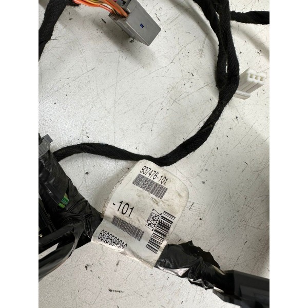 Chicote Da Porta Dianteira Esquerda Dodge Journey 2013 3981