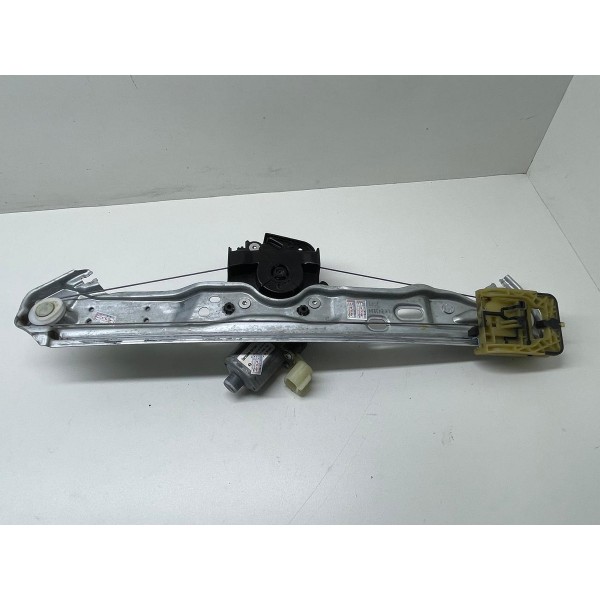 Máquina De Vidro Tras/esq Fiat Cronos 2022