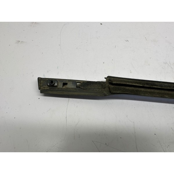 Pestana Externa Traseira Esquerda Kia Cerato 2014 4921