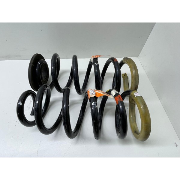 Par De Molas Traseiras Fiat Cronos 2022 1.3