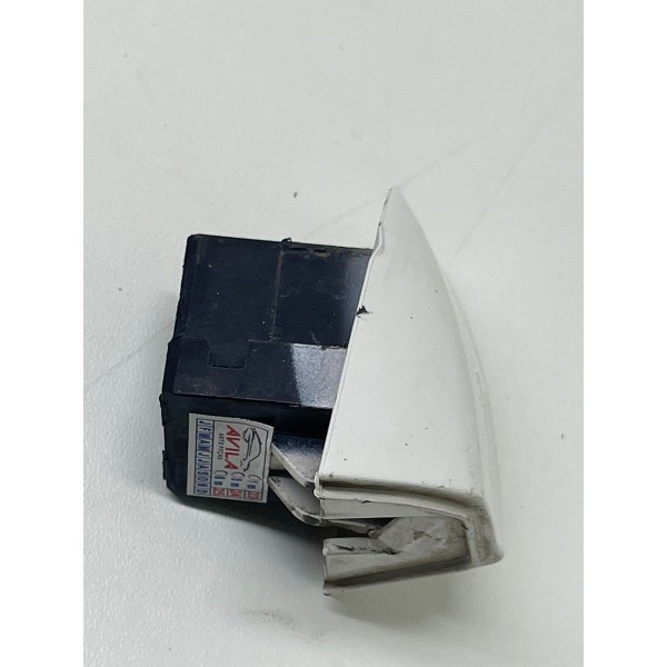 Prolongador Maçaneta Tras/esquerda Volkswagen Nivus 2022 Traseira