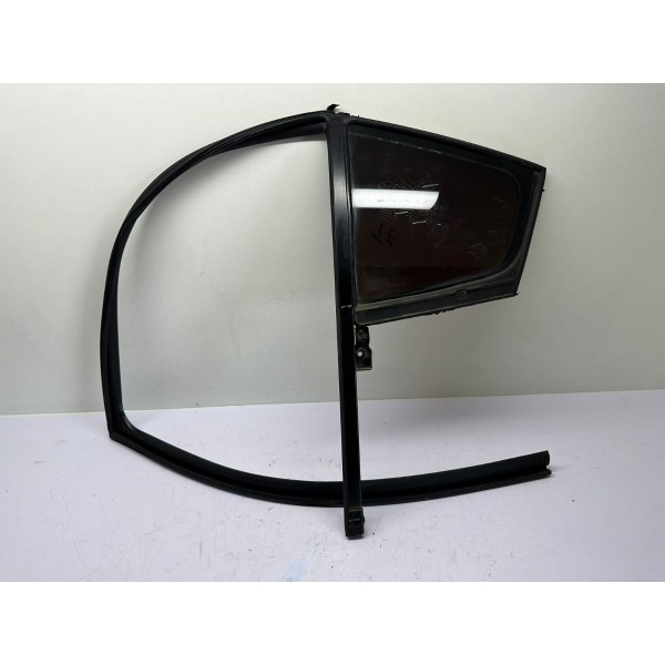 Vidro Fixo Traseiro Esquerdo Kia Cerato 2014