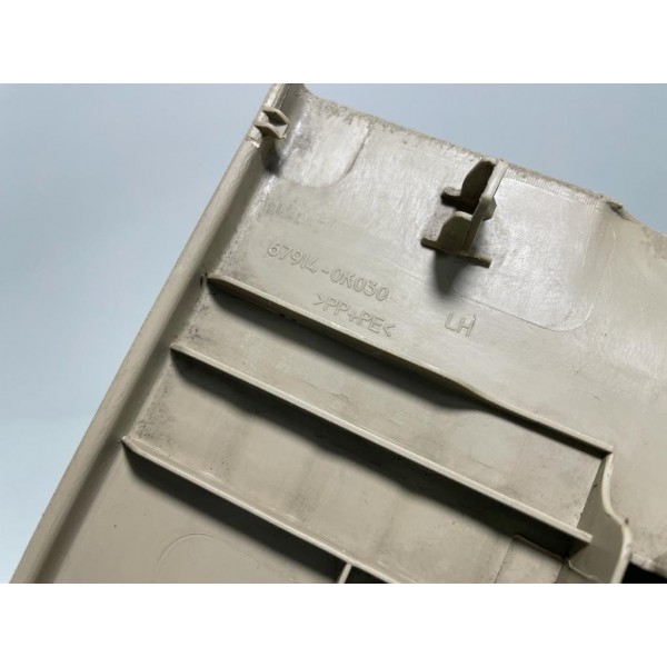 Soleira Dianteira Esquerda Hilux Sw4 2011 679140k030 182