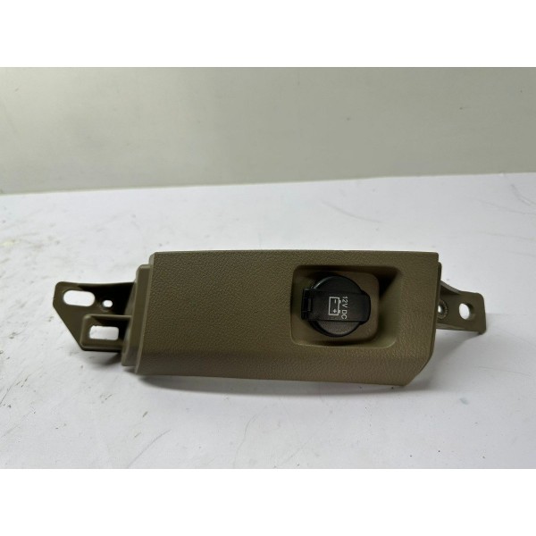 Tomada 12v Lado Direito Dodge Ram 2012 1778