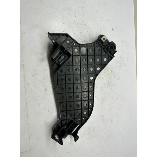 Suporte Farol Lado Esquerdo Audi Q3 2014 4653