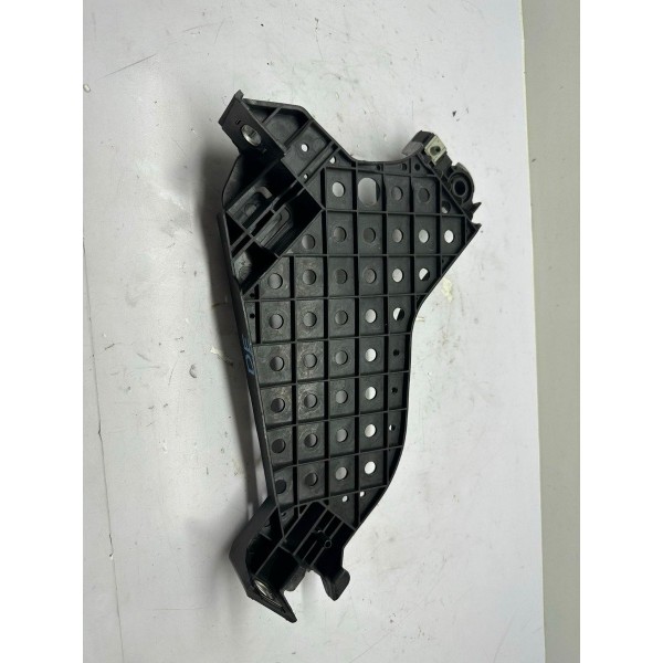 Suporte Farol Lado Esquerdo Audi Q3 2014 4653