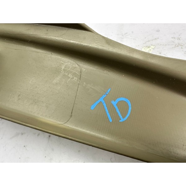 Soleira Porta Traseira Lado Direito Dodge Ram 2012 1789