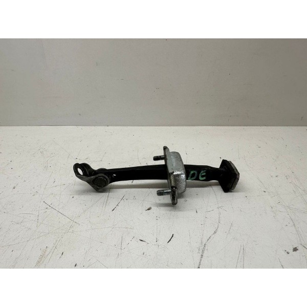 Limitador De Porta Dianteiro Esquerdo Kia Optima 2013 3142