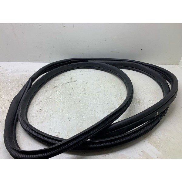 Borracha Dianteira Direita Nissan Kicks Exclusive 2022