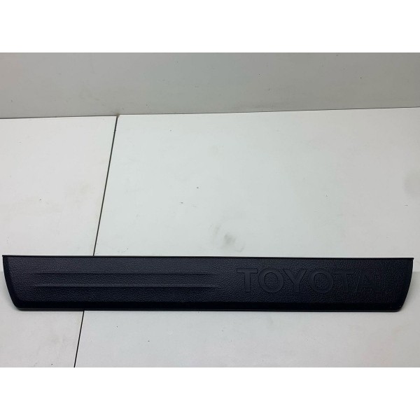 Soleira Externa Dian/esquerda Toyota Hilux Srx 2022 7775 Preto