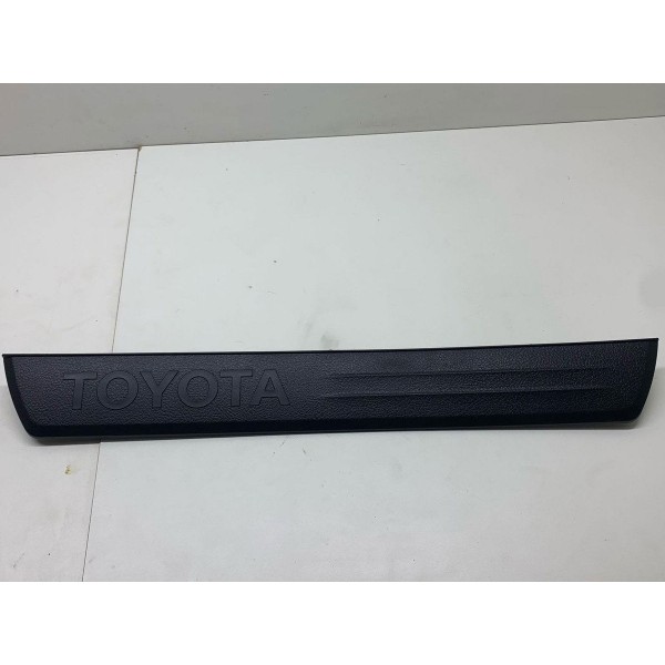 Soleira Externa Dian/direita Toyota Hilux Srx 2022 Preto