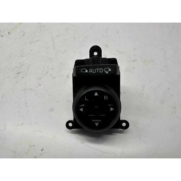 Botão Retrovisor Elétrico Dian/esquer Kia Cerato 2014 4894