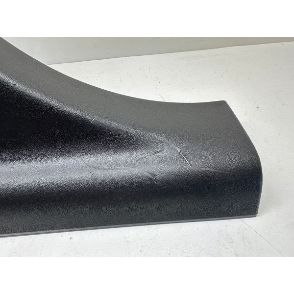 Acabamento Coluna Central Dian/esquerda Peugeot 208 2017