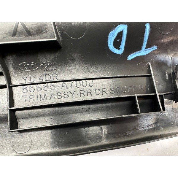 Acabamento Soleira Tras/dire Kia Cerato 2014 85885a7000 4948