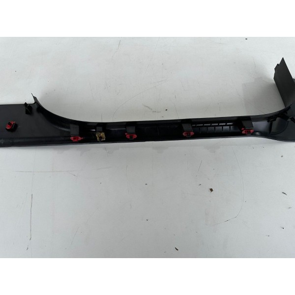 Soleira Dianteira Direita Cruze Lt 2017 84102257