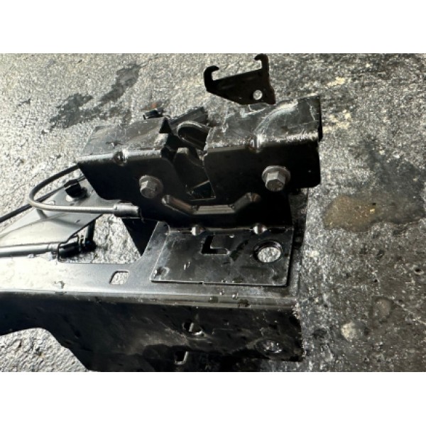 Suporte Radiador - Volvo Xc40 Recharge Pe 2022 (32234565)